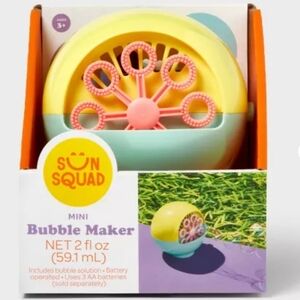 Sun Squad Mini Bubble Maker